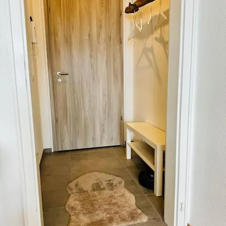 Apartment New Close To & Imd